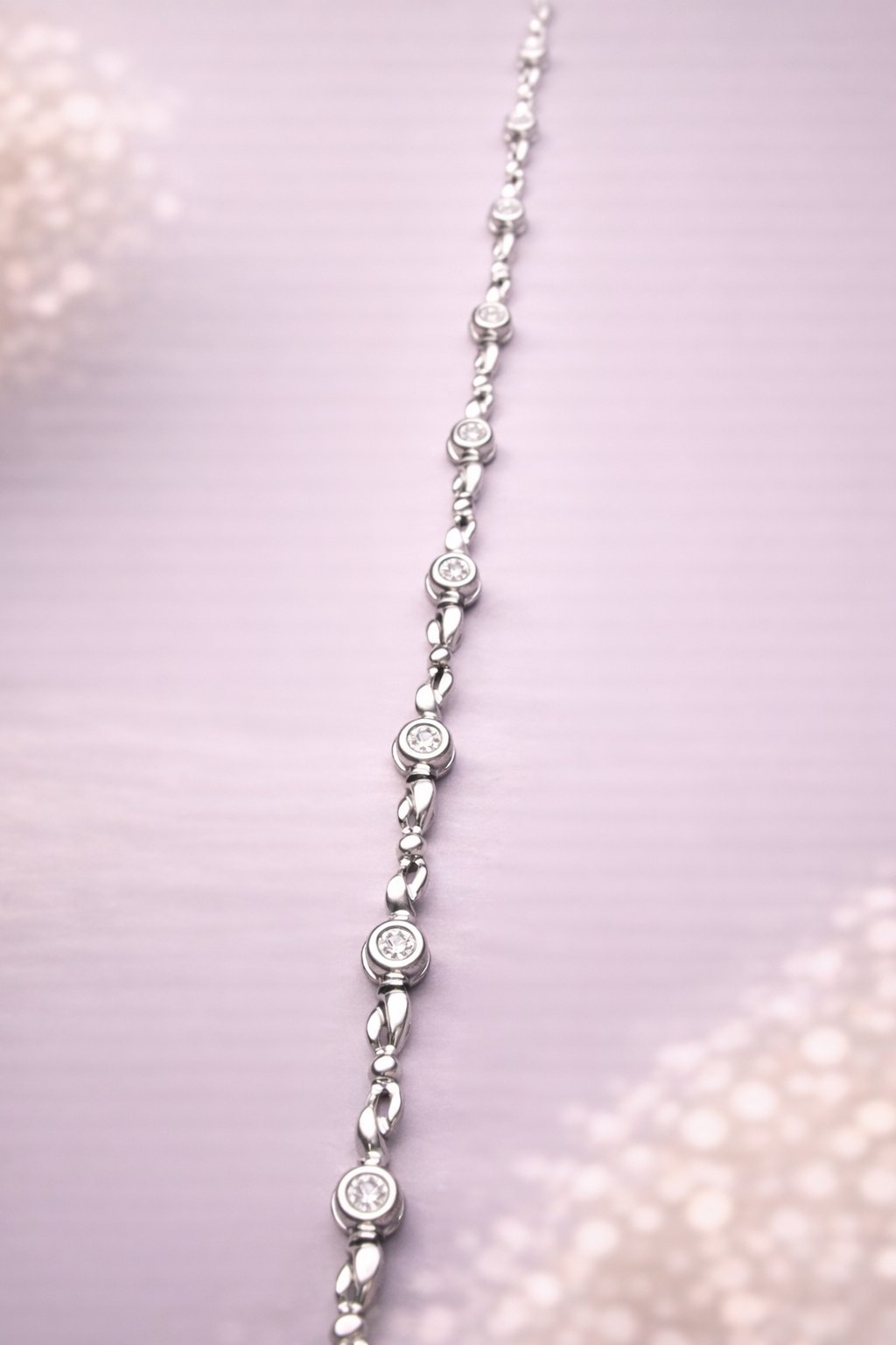Kerasus 10 Diamond Bracelet – 18K Gold